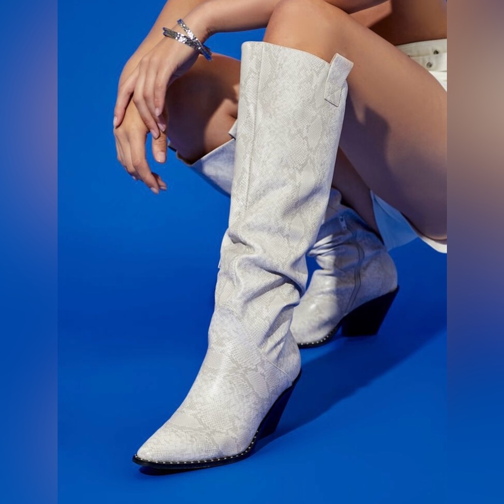 Sneak print faux leather boots!